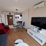 Premier Luxury Apartament