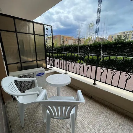 Premier Luxury Apartamento *