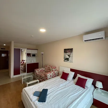 Apartament Premier Luxury *