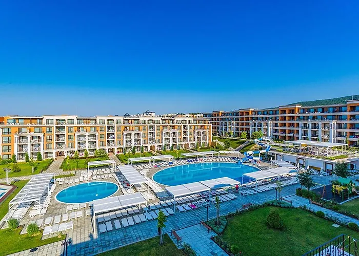 Premier Luxury Апартамент *