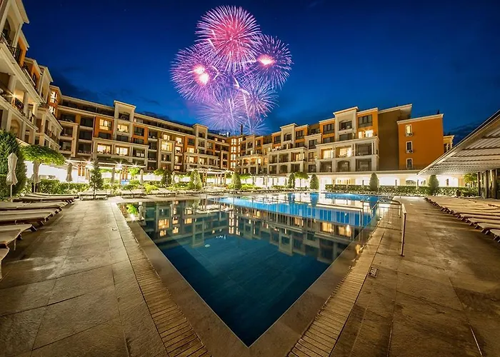 Апартамент Premier Luxury